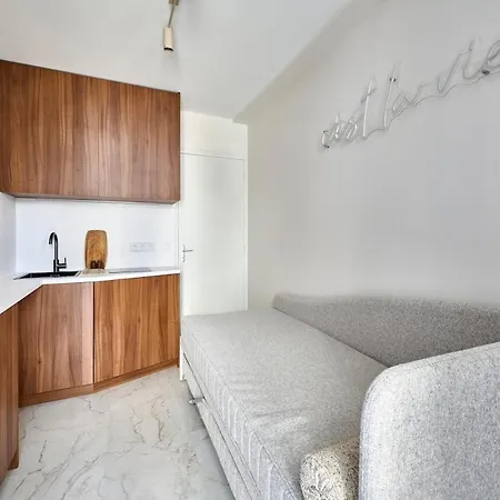 Appartement Close To La Crimee Metro Station Line 7 *