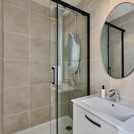 Close To La Crimee Metro Station Line 7 Appartement Paris